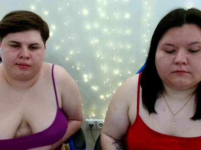 BeckyAndEllen webcam