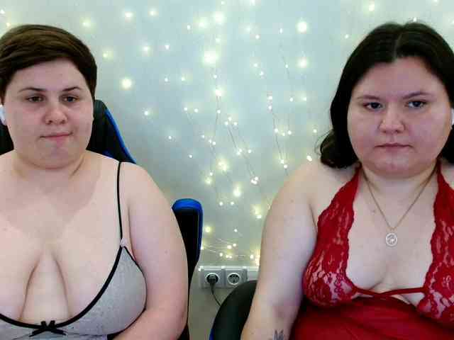 BeckyAndEllen webcam