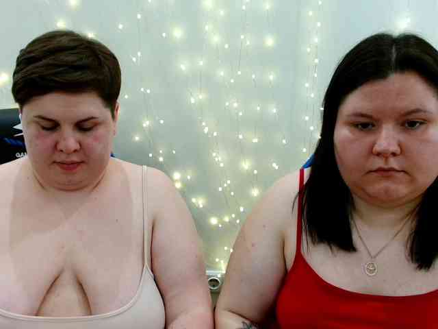 BeckyAndEllen webcam
