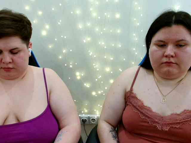 BeckyAndEllen webcam
