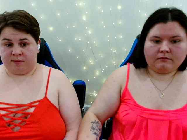 BeckyAndEllen webcam