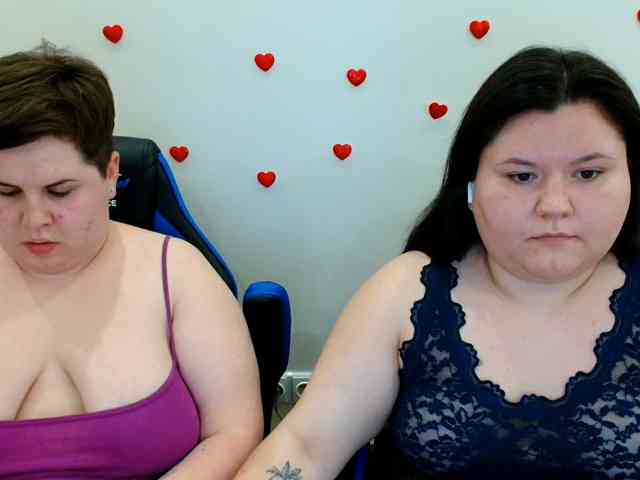 Model: BeckyAndEllen