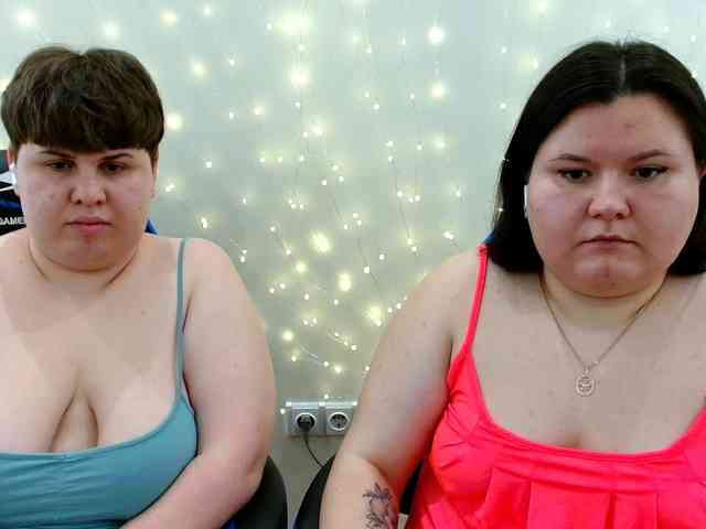 BeckyAndEllen webcam