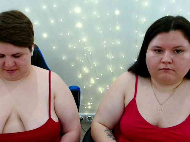 BeckyAndEllen webcam