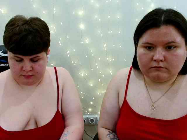 BeckyAndEllen webcam