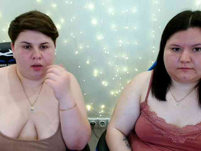BeckyAndEllen webcam