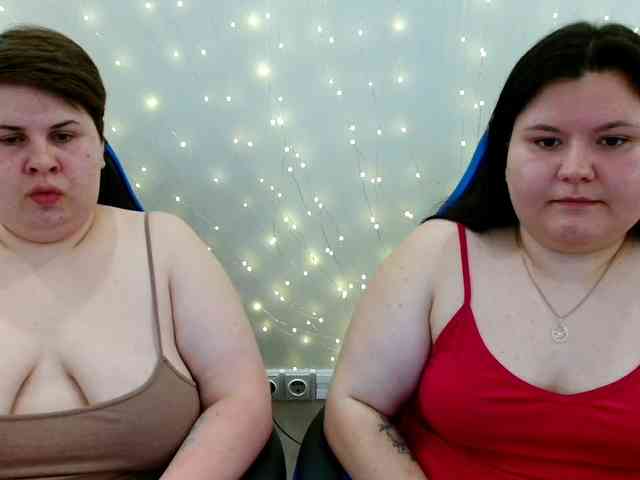 BeckyAndEllen webcam