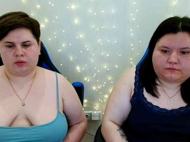 BeckyAndEllen webcam