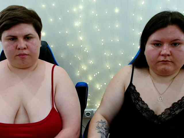 BeckyAndEllen webcam