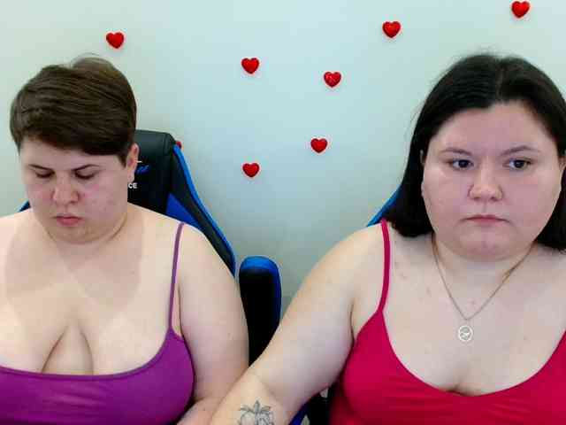 BeckyAndEllen webcam