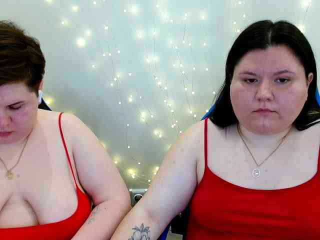 BeckyAndEllen webcam