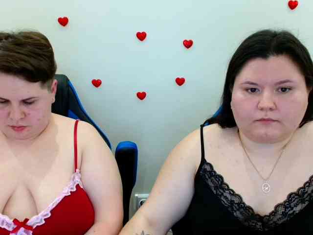 BeckyAndEllen webcam