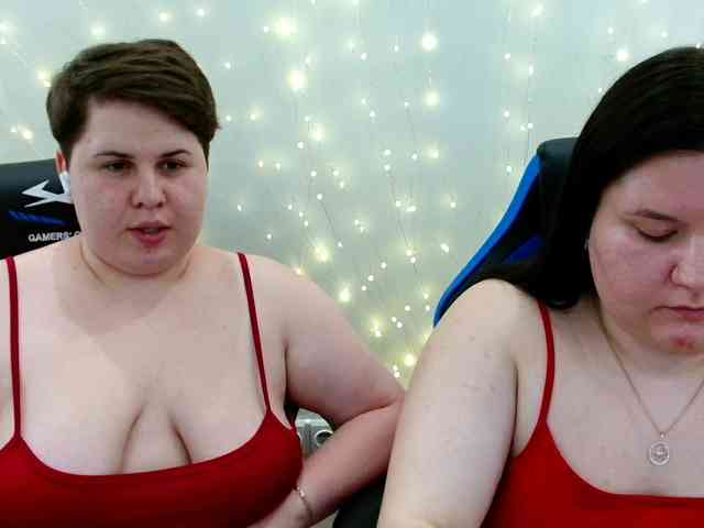 BeckyAndEllen webcam