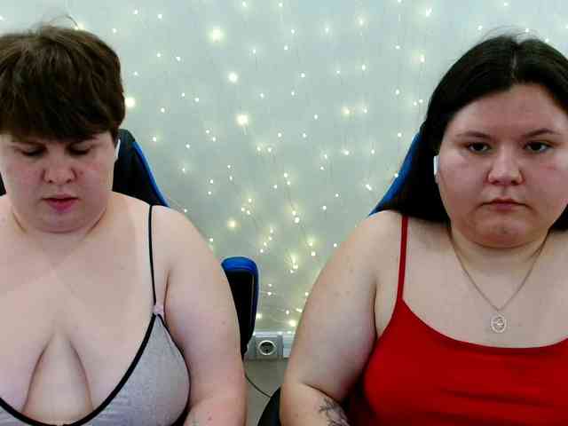 BeckyAndEllen webcam