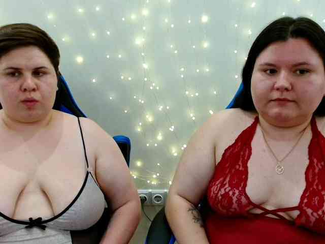 BeckyAndEllen webcam