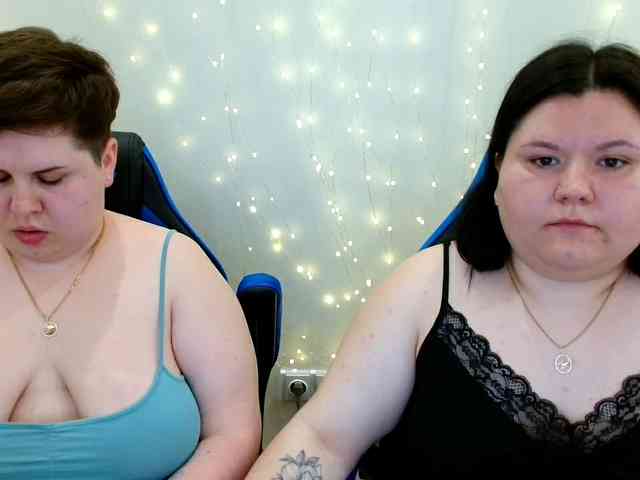 BeckyAndEllen webcam