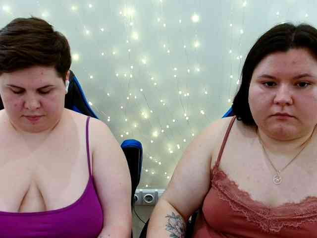 BeckyAndEllen Sex Cam Show