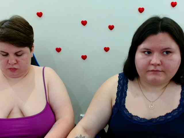 BeckyAndEllen webcam