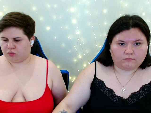 BeckyAndEllen webcam