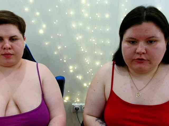 BeckyAndEllen webcam