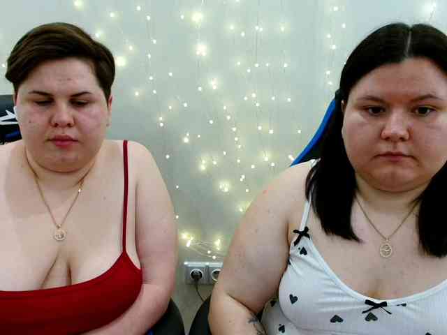 Модель: BeckyAndEllen