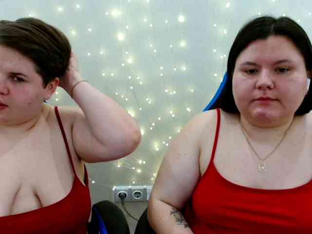 BeckyAndEllen webcam