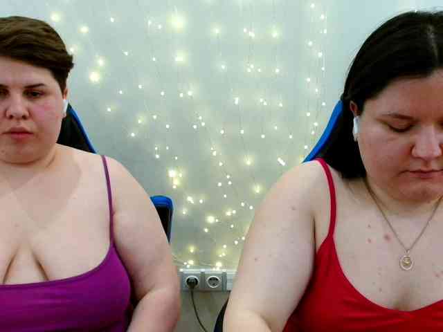 BeckyAndEllen webcam