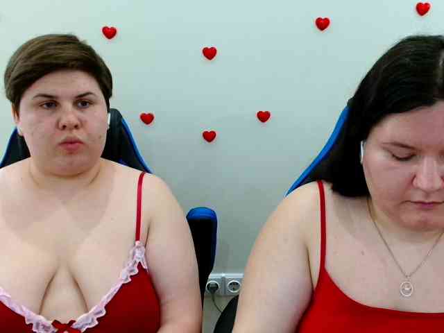 BeckyAndEllen webcam