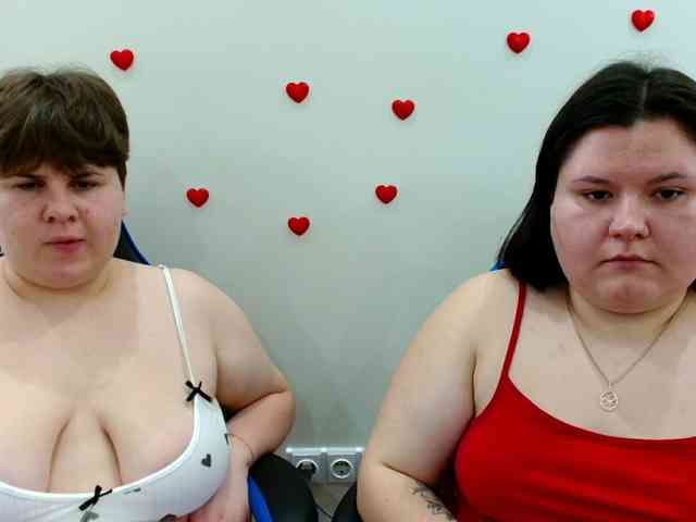 BeckyAndEllen webcam