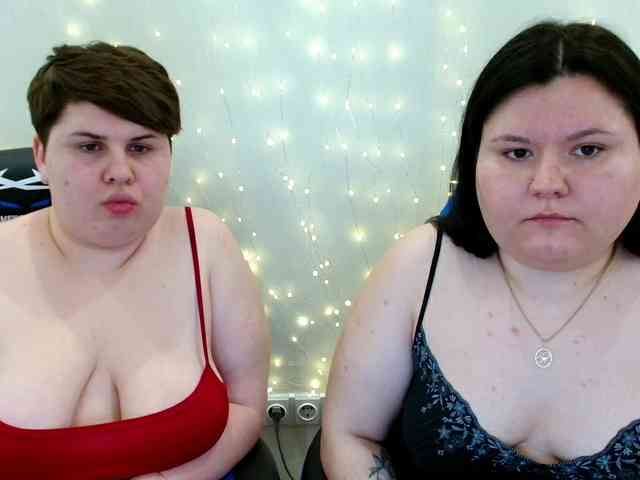 BeckyAndEllen webcam