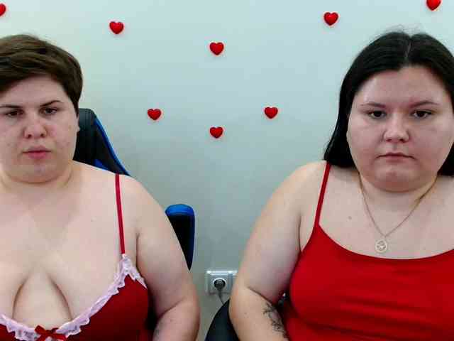 Model: BeckyAndEllen