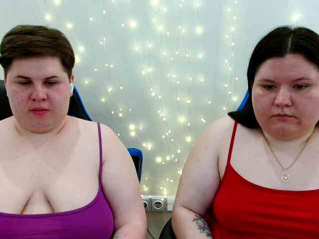 BeckyAndEllen webcam