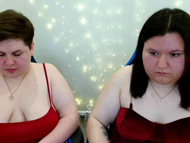 BeckyAndEllen webcam