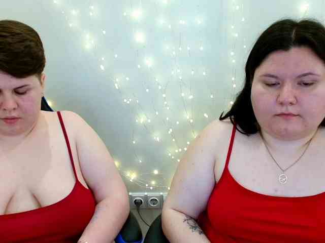 BeckyAndEllen webcam