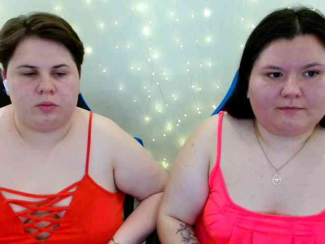 BeckyAndEllen webcam