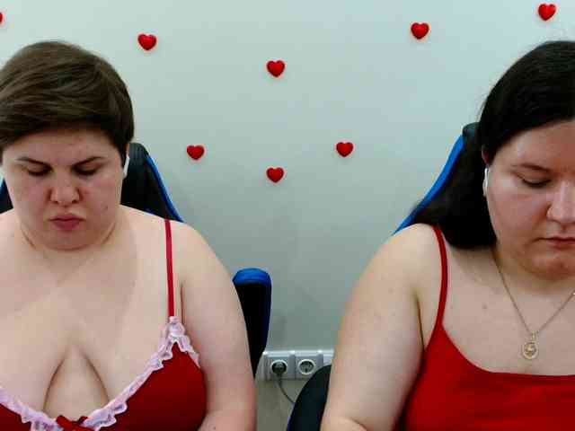 BeckyAndEllen webcam