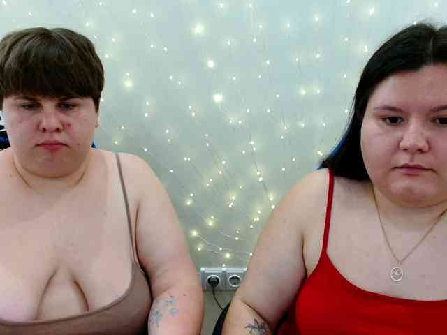 BeckyAndEllen webcam