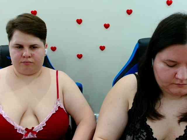 BeckyAndEllen webcam