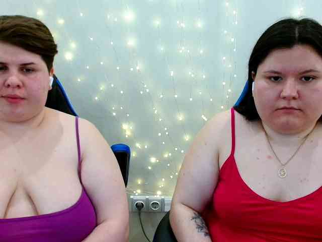 BeckyAndEllen webcam
