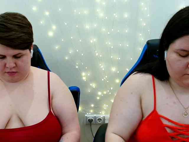 BeckyAndEllen webcam