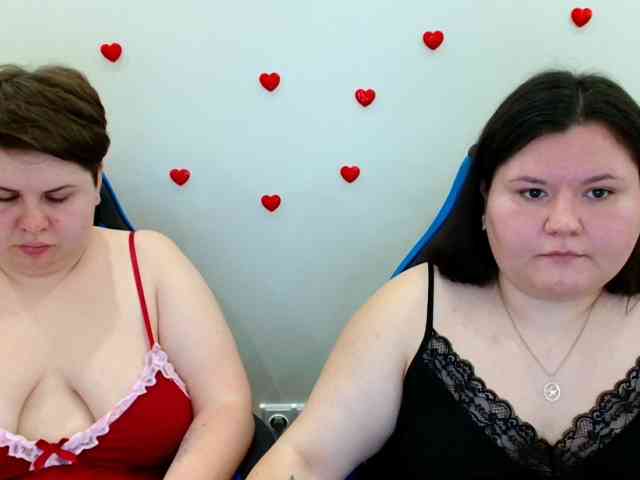 BeckyAndEllen webcam