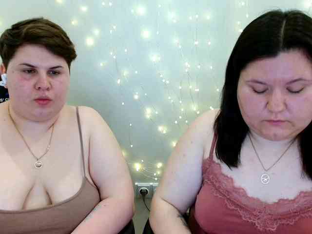 BeckyAndEllen webcam