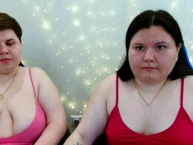 BeckyAndEllen webcam