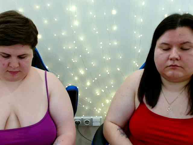 BeckyAndEllen webcam