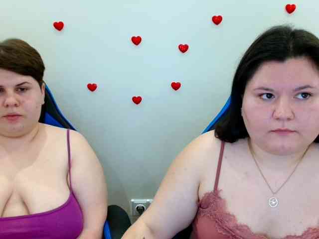 BeckyAndEllen webcam