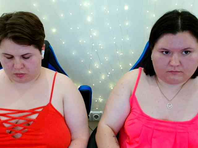 BeckyAndEllen webcam
