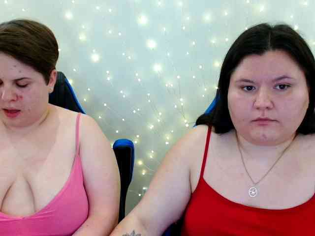 BeckyAndEllen webcam