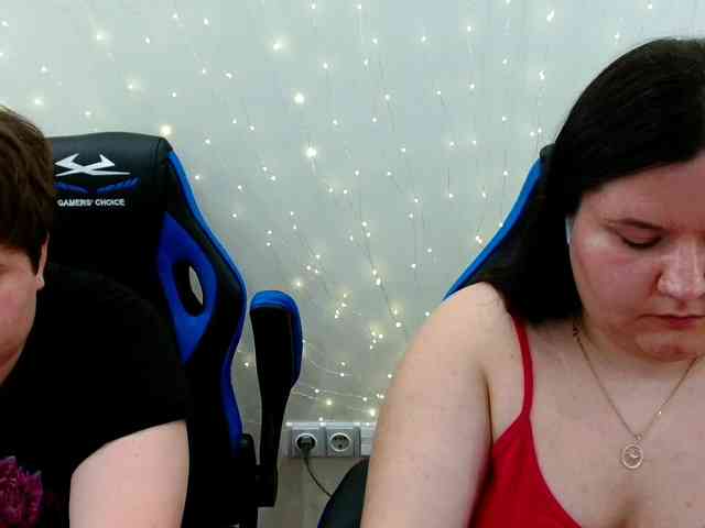 BeckyAndEllen webcam