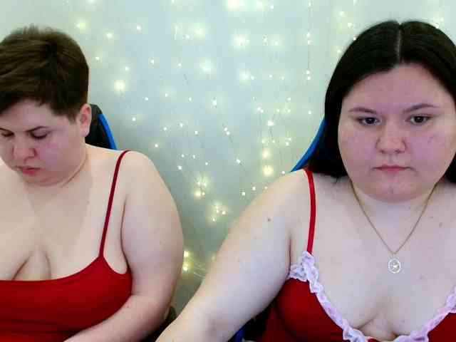 BeckyAndEllen webcam