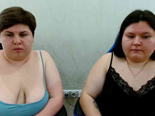 BeckyAndEllen webcam